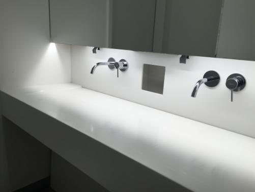 Waschtische - Massvariable Waschtische und Waschrinnen